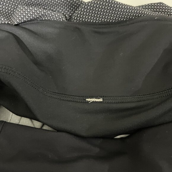 Lululemon Run Times Short Women's Size 8 Black and White Squares - Picture 9 of 13